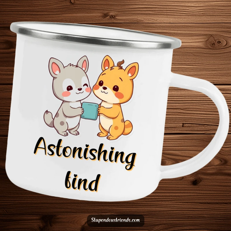 Funny camping mug with two animal characters looking with delight at a shared discovery, symbolizing adventure and curiosity.